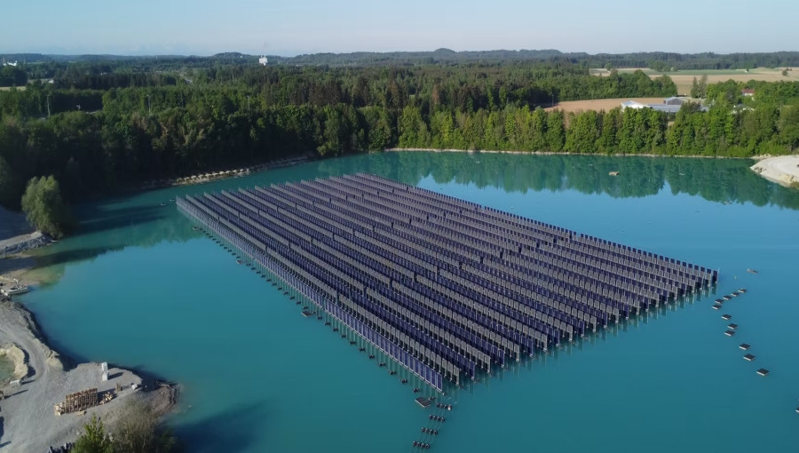 Germany Launches World's First Vertical Floating Solar Plant