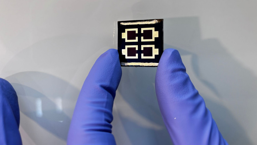 Korean Researchers Set New Efficiency Record For Tandem Solar Cells